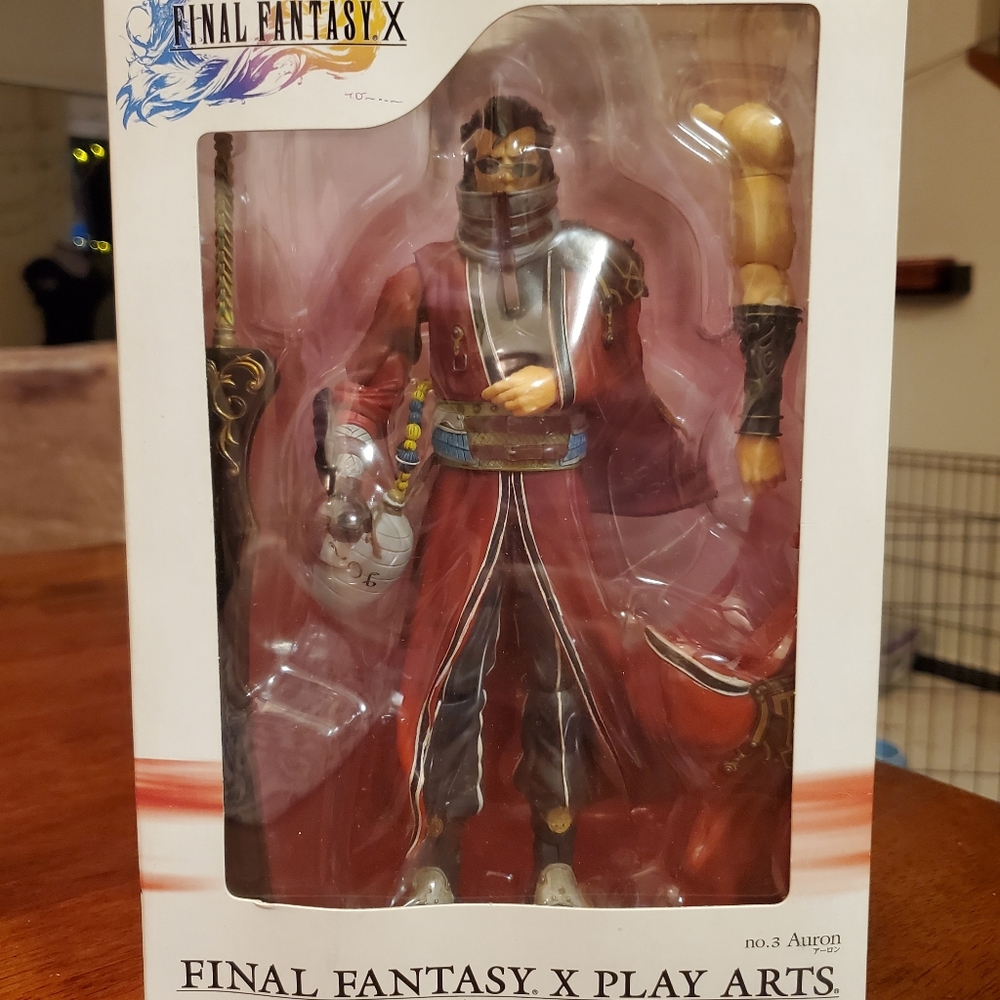 Final Fantasy X Play Arts Auron Figure